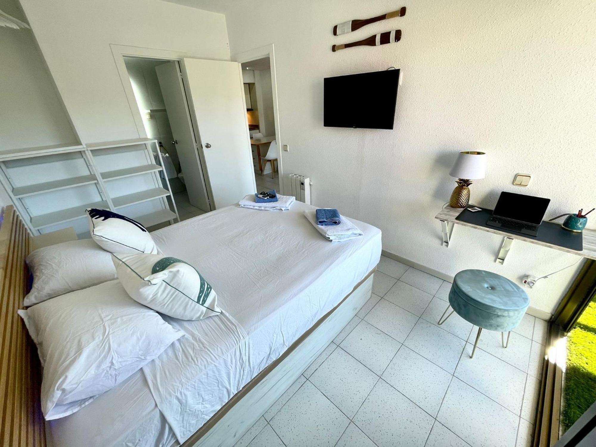 Apartemento Piscina Centro Calella 3 Min Playa Buitenkant foto